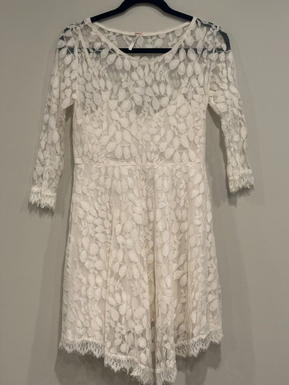 Free People White Lace Dress‎ SIZE 6